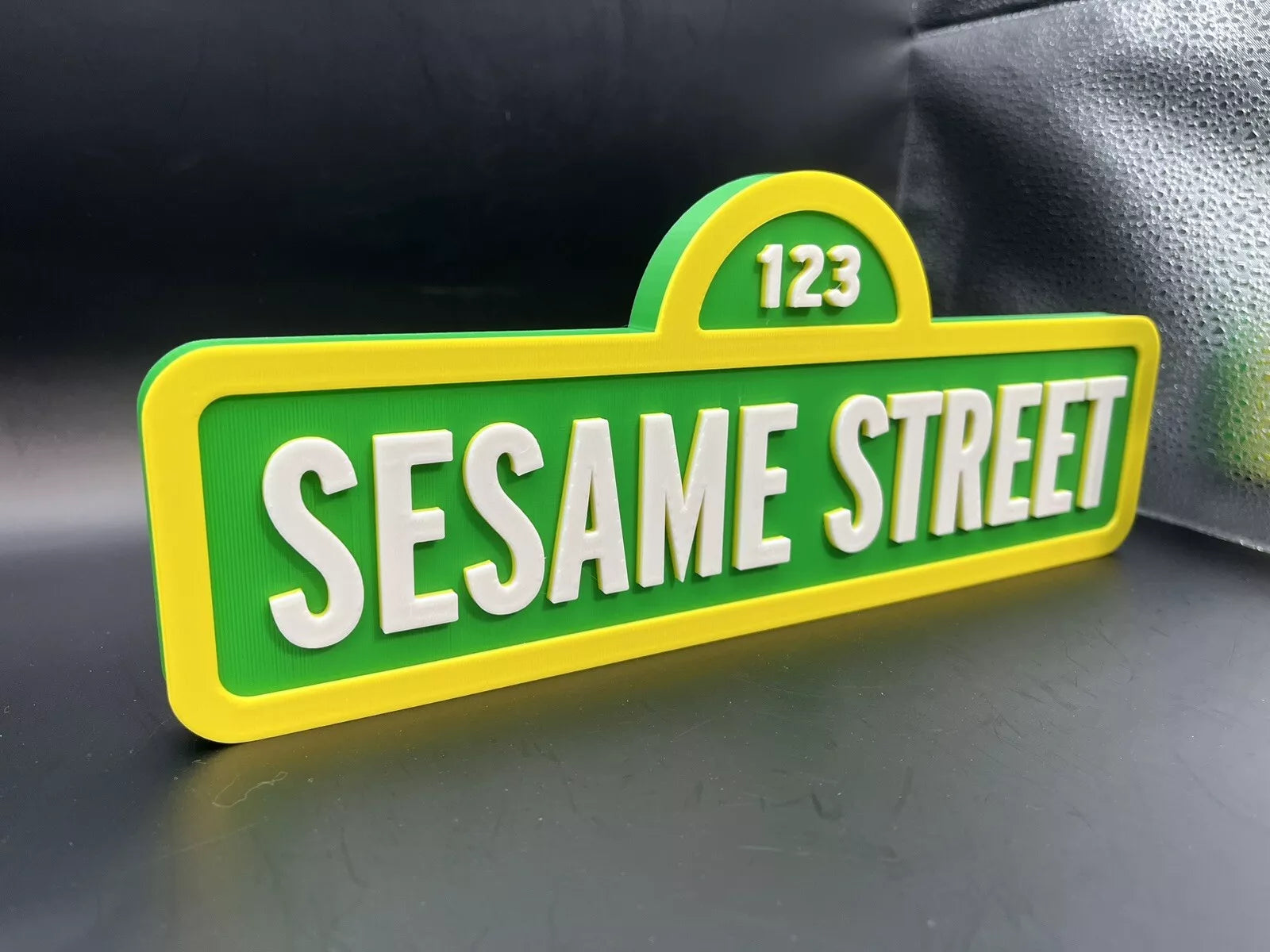 Sesame Street Logo Sign Display | 3D Wall Desk Shelf Art - UNRIVAL3D